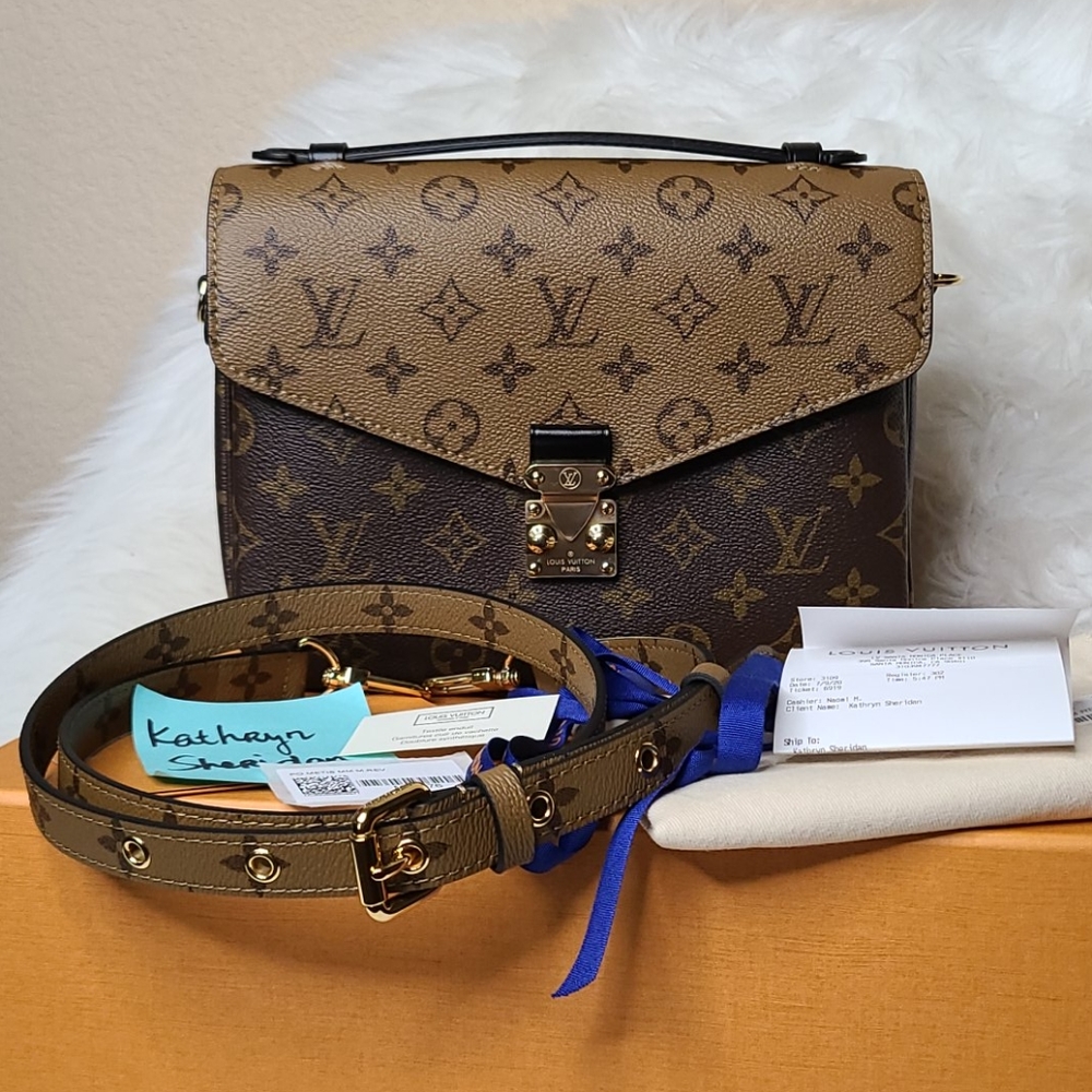 NWT LOUIS VUITTON POCHETTE METIS REVERSE CROSSBODY - Picture 1 of 16
